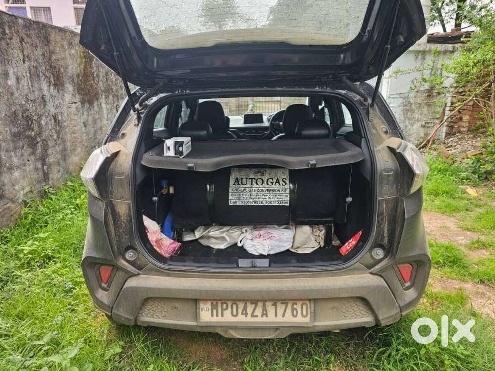 Tata Nexon 1.2 Revotron Xz Plus Hs Dark Edition, 2022, Cng & Hybrids