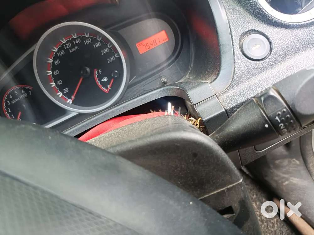 Ford Figo Titanium 2010 Petrol