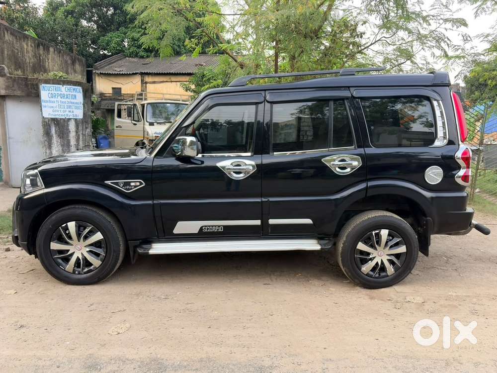 Mahindra Scorpio Classic 2023