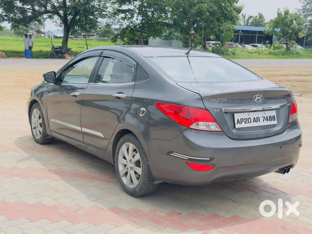 Hyundai Verna 2013 Diesel Manual 145000 Km Driven