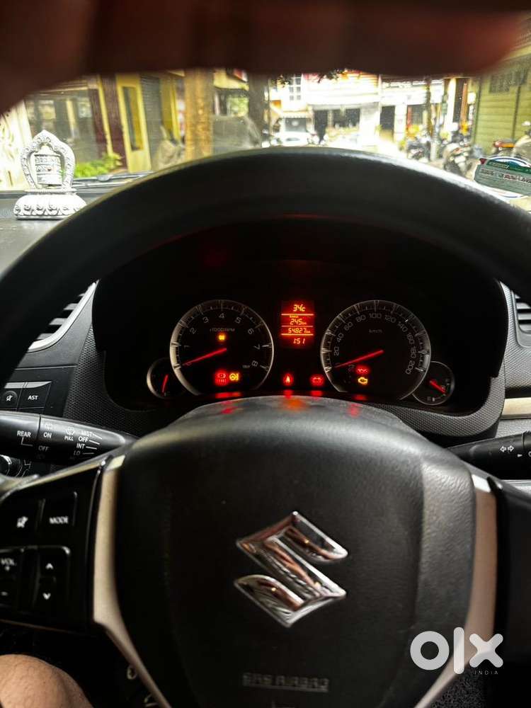 Maruti Suzuki Swift Zxi 2016 Petrol Good Condition