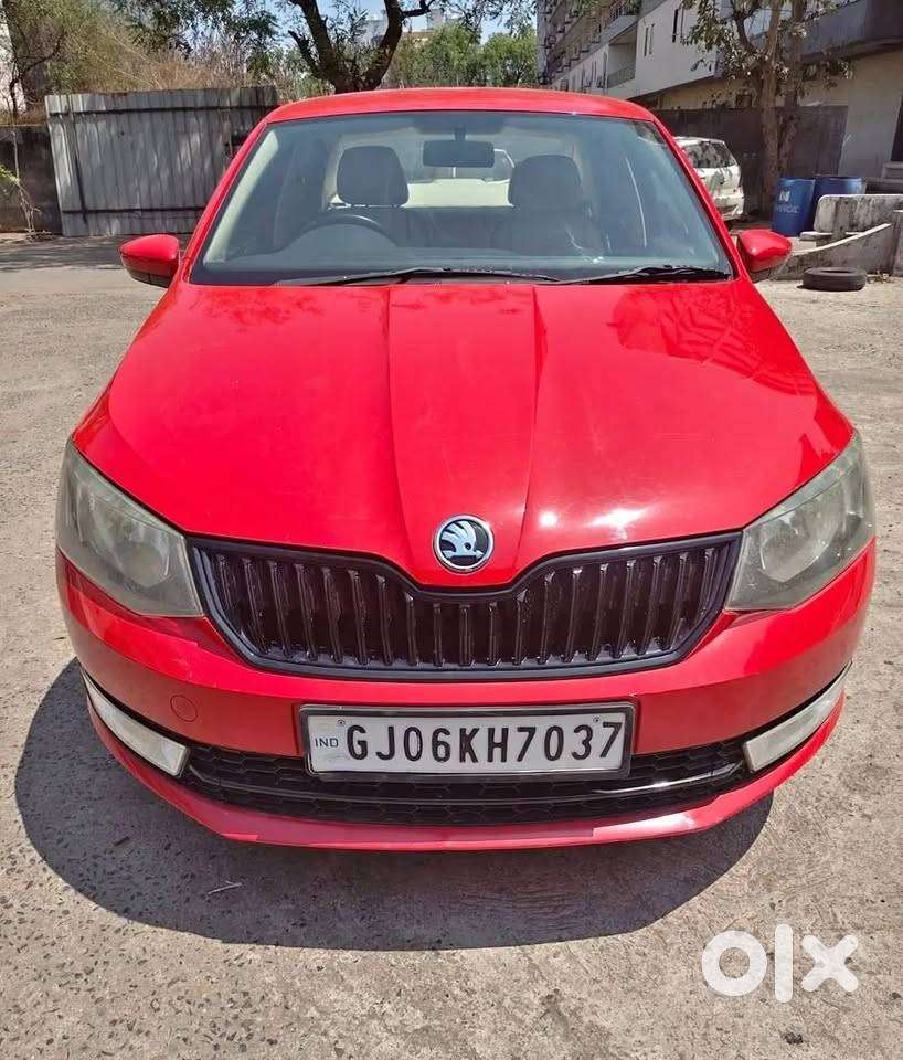 Skoda Rapid Monte Carlo 1.6 Mpi At Petrol