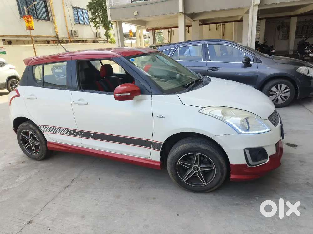 Maruti Suzuki Swift 2015 Diesel 60000 Km Driven