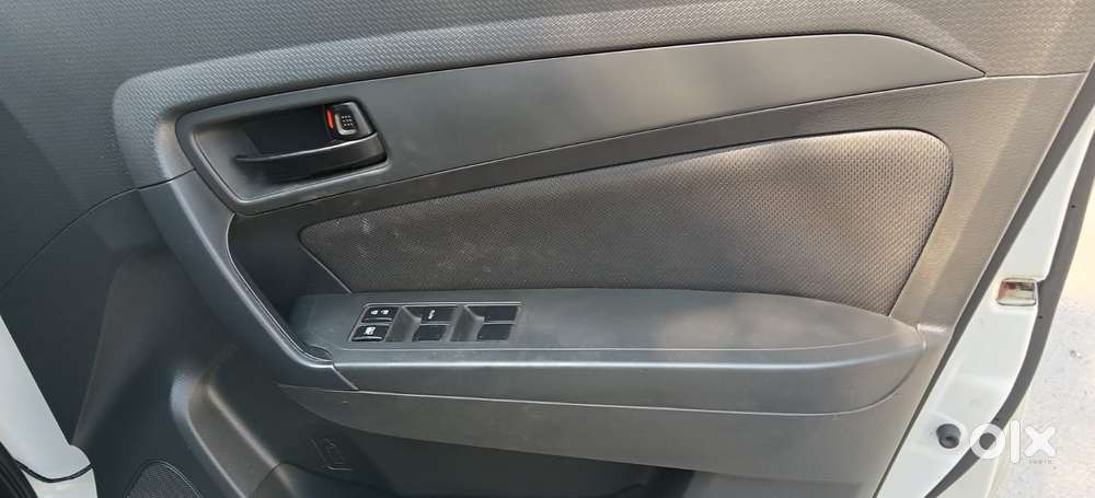 Maruti Suzuki Brezza Vdi, 2017, Diesel