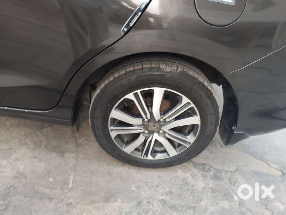 Honda Amaze Vx 1.2 Petrol Cvt, 2022, Petrol