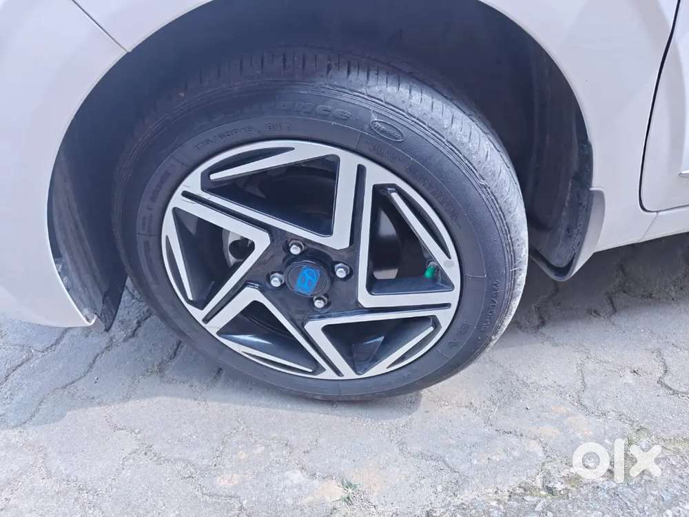 Hyundai Grand I10 Nios  Sportz Optional