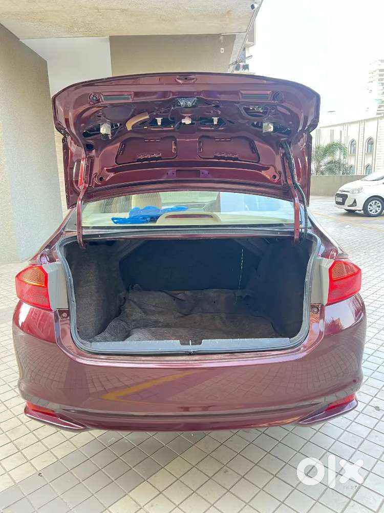 City 2017 1st Owner 38k Km Driven Petrol Manual