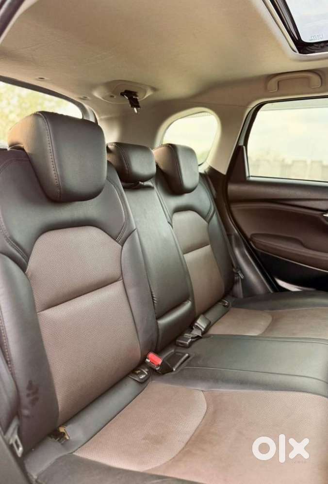 Toyota Urban Cruiser Hyryder 1.5 V Hybrid, 2024, Petrol