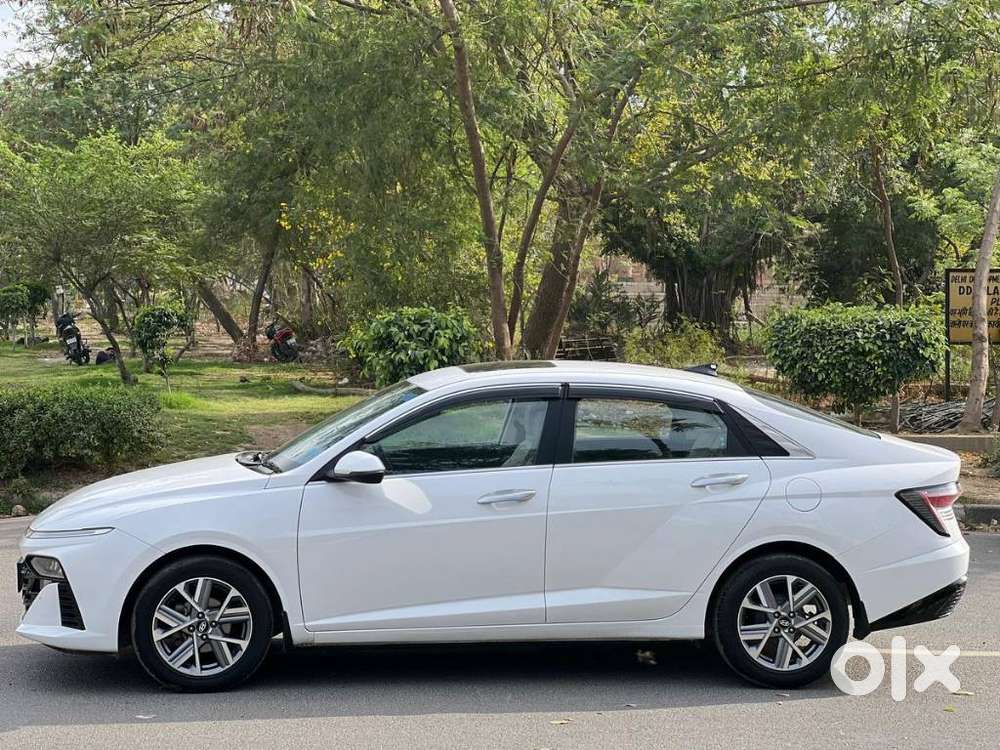 Hyundai Verna, 2023, Petrol