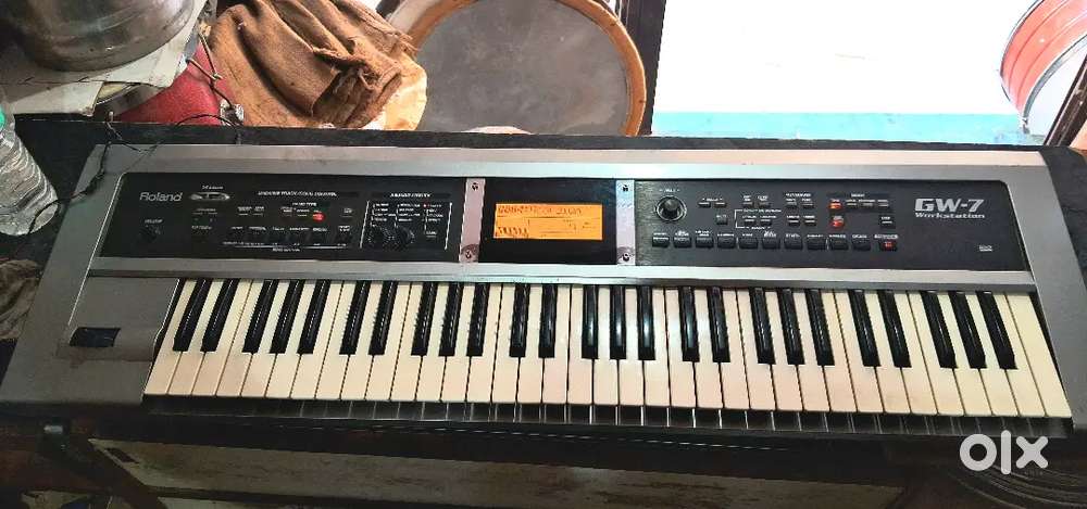 Roland GW7 Workstation
