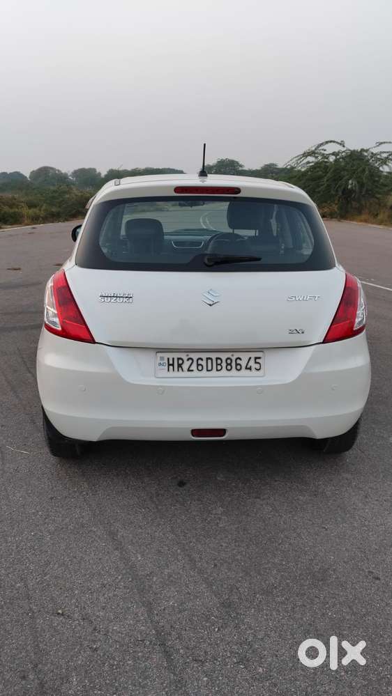 Maruti Suzuki Swift 1.3 Zxi, 2017, Petrol