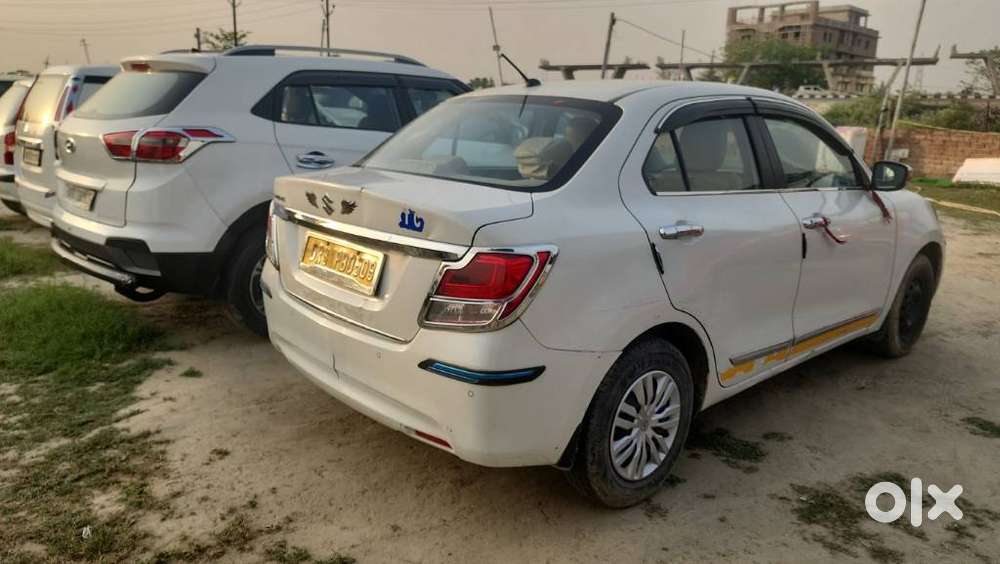 Maruti Suzuki Dzire 1.2 Vxi, 2022, Cng & Hybrids