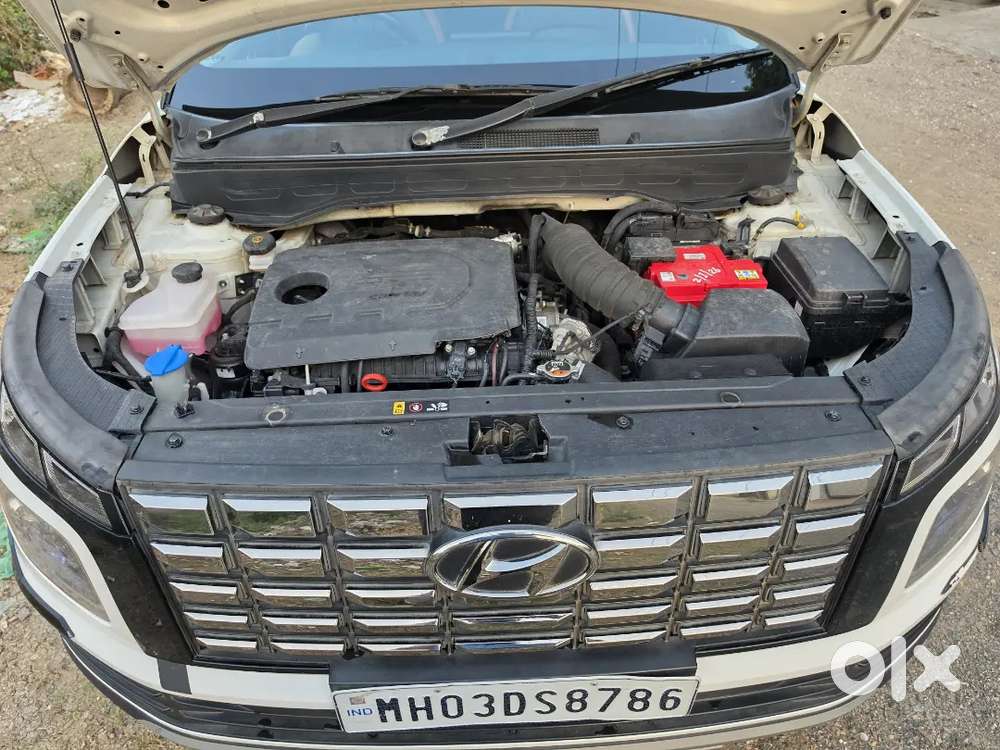 Hyundai Venue 2022 Diesel Well Maintained
