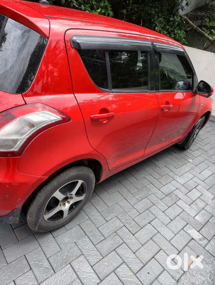 Maruti Suzuki Swift 2016 Diesel 97500 Km Driven