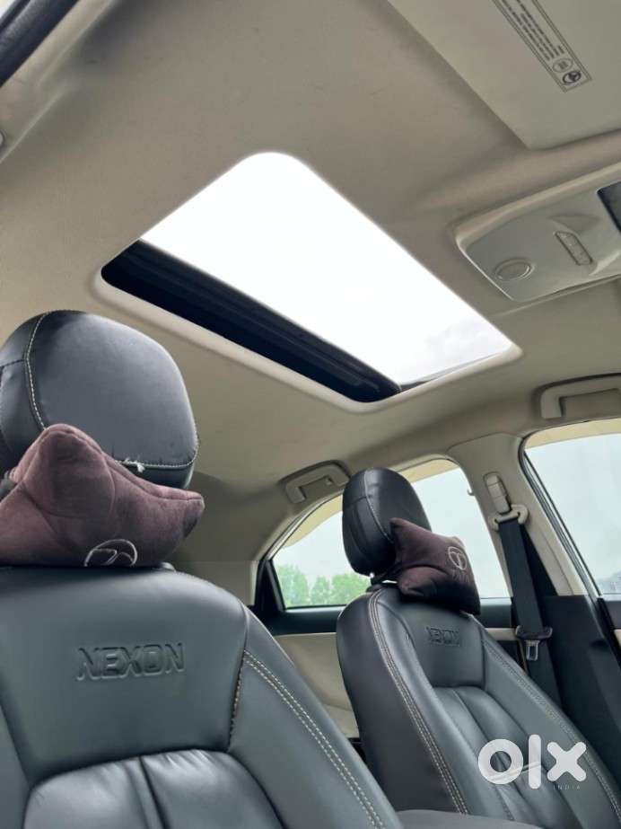 Tata Nexon 1.5 Revotorq Xza Plus S Amt, 2023, Petrol