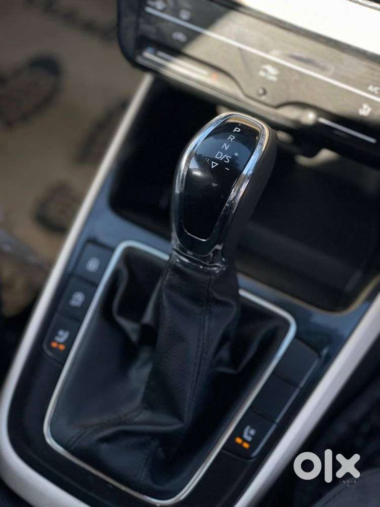 Skoda Slavia Style 1.5l Tsi Dsg, 2024, Petrol