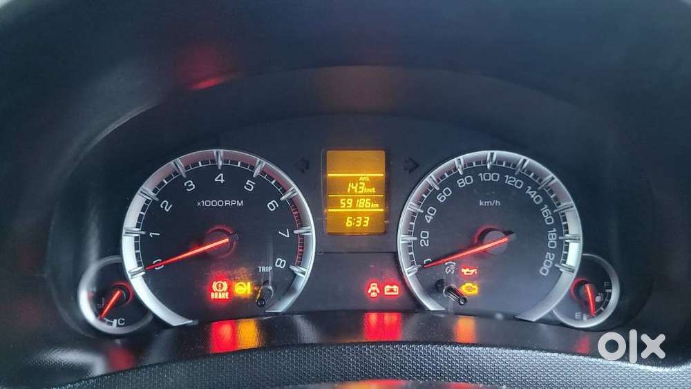 Maruti Suzuki Swift Vxi 1.2 Abs Bs-iv, 2014, Petrol