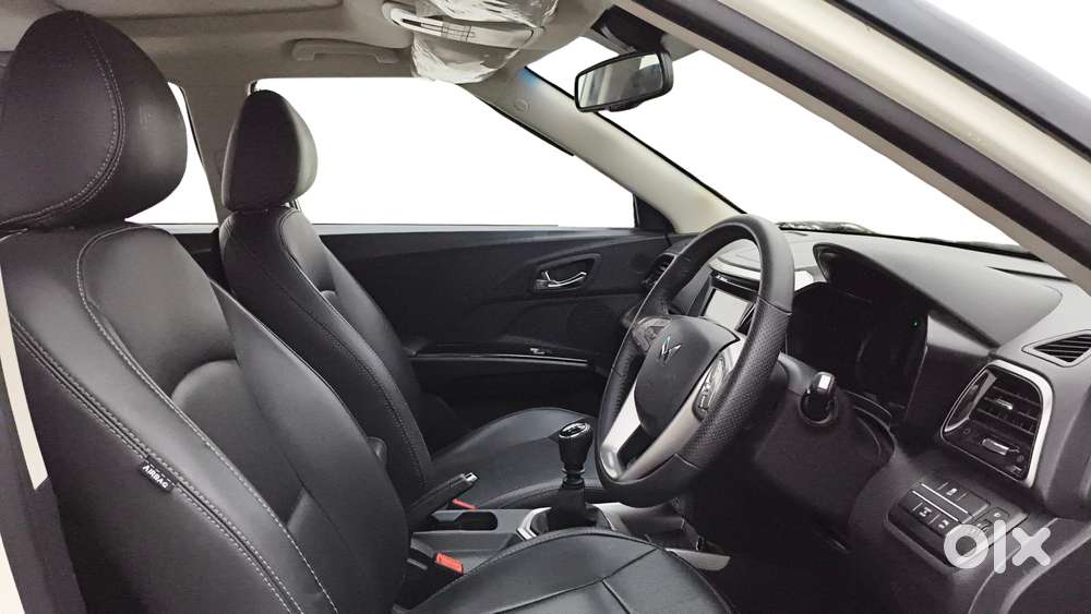 Mahindra Xuv300 W8 Option, 2023, Petrol