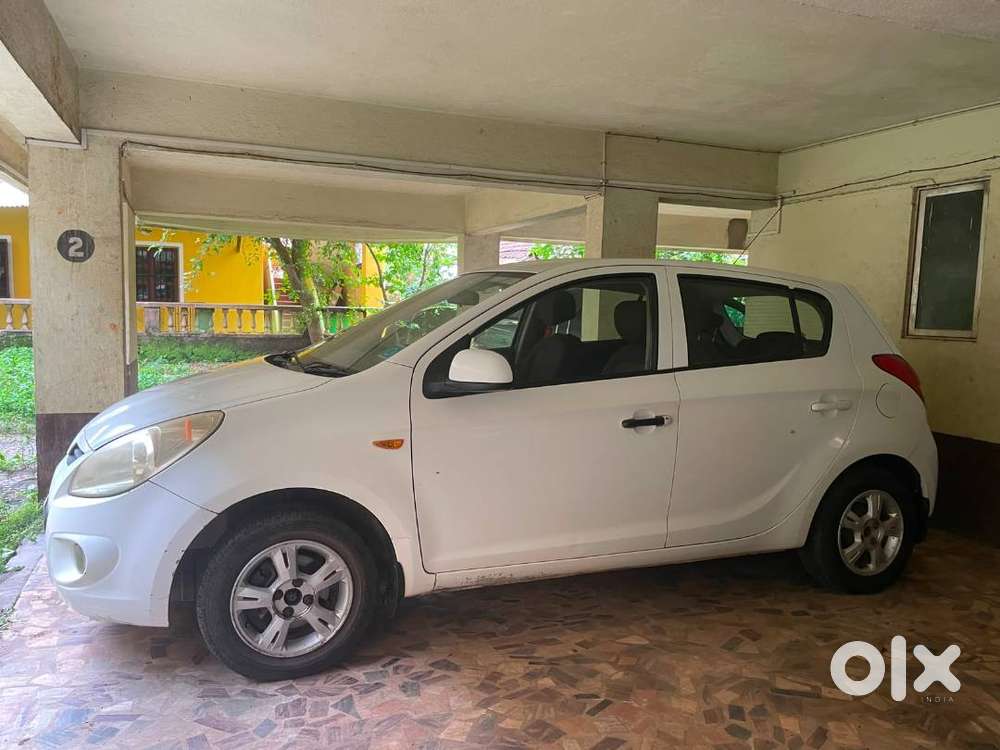 I20 Asta 1.2 E3 Car For Sale, Crystal White 2009 Model, Passing Done