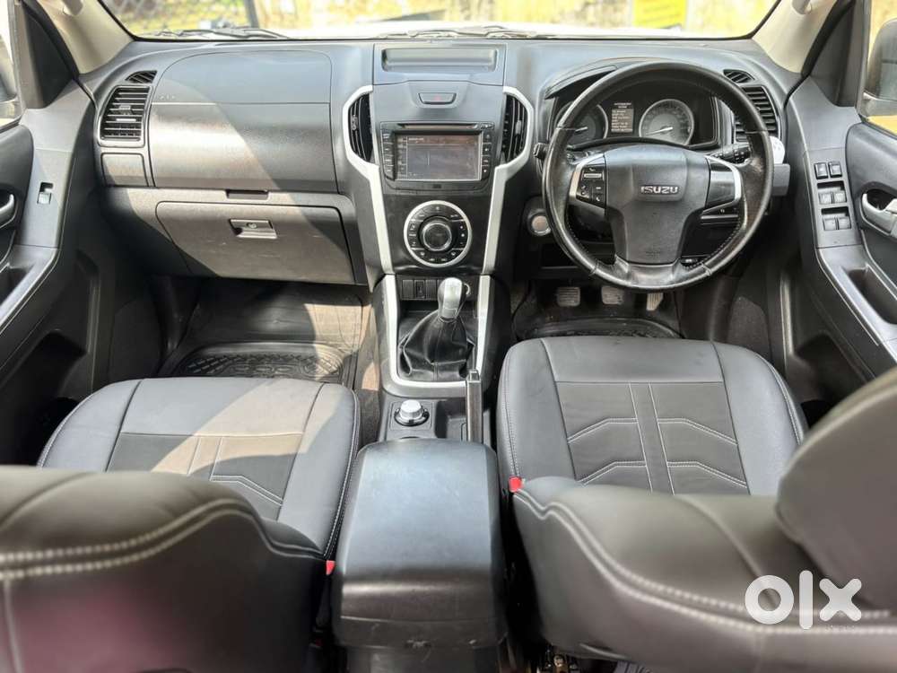 Isuzu V-cross Z 4x4 Mt, 2020, Diesel