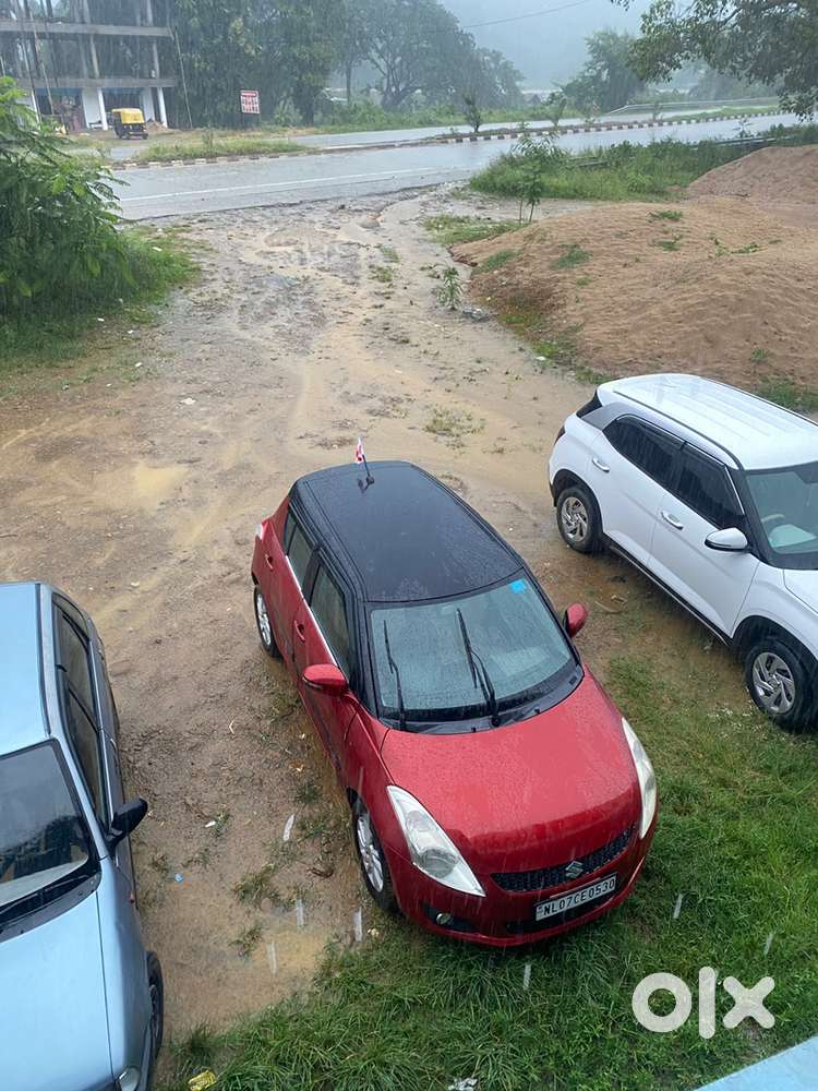 2012 Last , Swift Zxi Petrol For Urgent Sale.