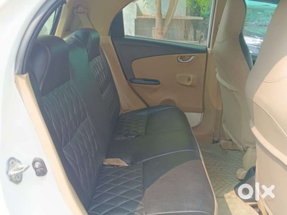 Honda Brio 2013-2016 Vx At, 2015, Petrol