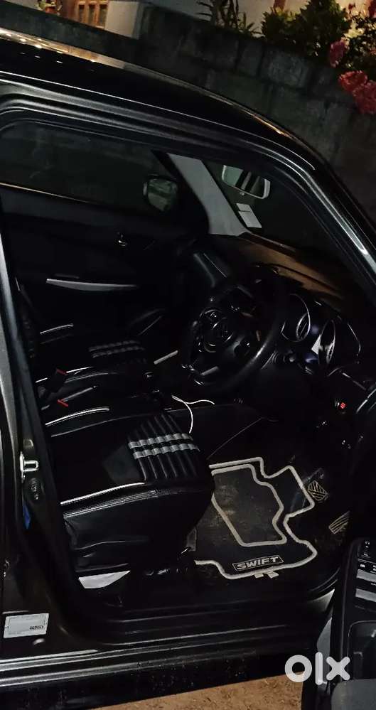 Maruti Suzuki Swift 2022 October Petrol 45000 Km Driven