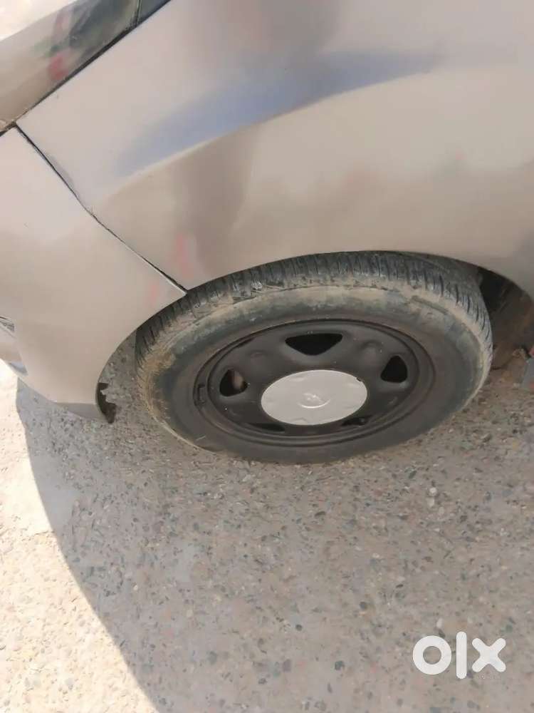 Well Mantal Good Condition