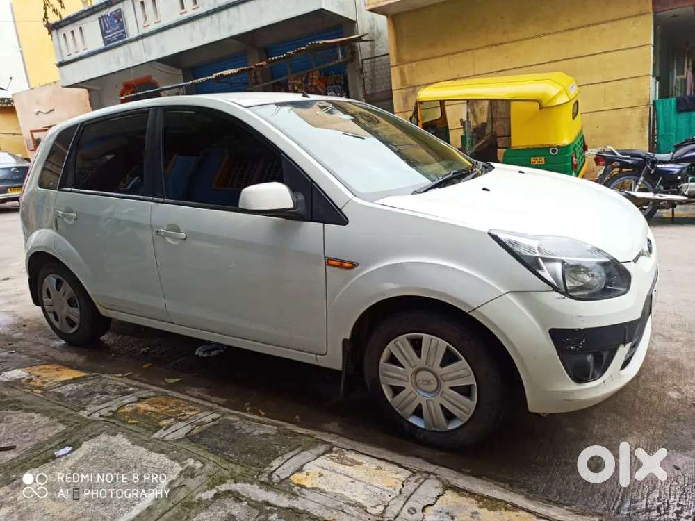 Ford Figo 2010 Petrol 110000 Km Driven