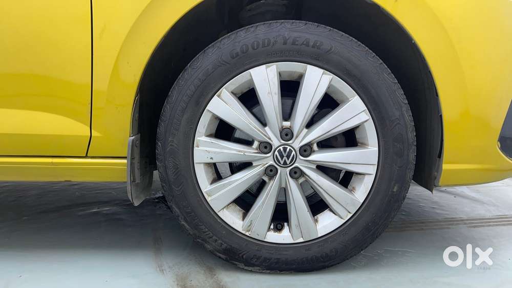 Volkswagen Virtus Highline Plus 1.0 Tsi At, 2022, Petrol