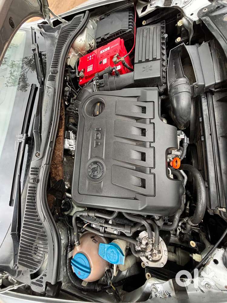 Skoda Laura Elegance 1.9 Tdi Mt, 2011, Diesel