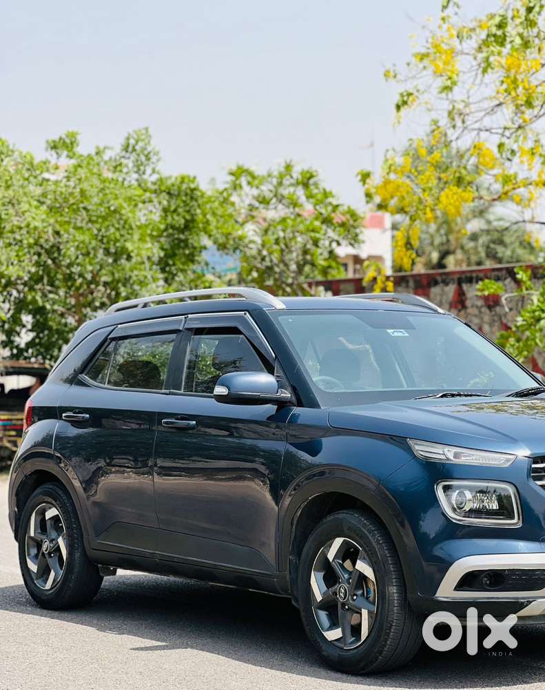 Hyundai Venue S Turbo Dct, 2020, Petrol