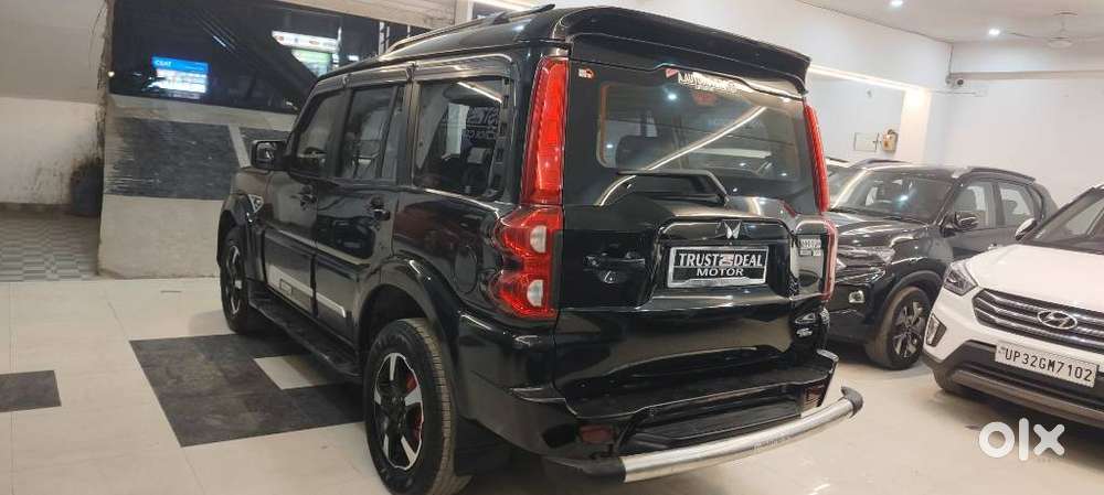 Mahindra Scorpio Classic 2.2 S 11 Mt 7 Str, 2022, Diesel