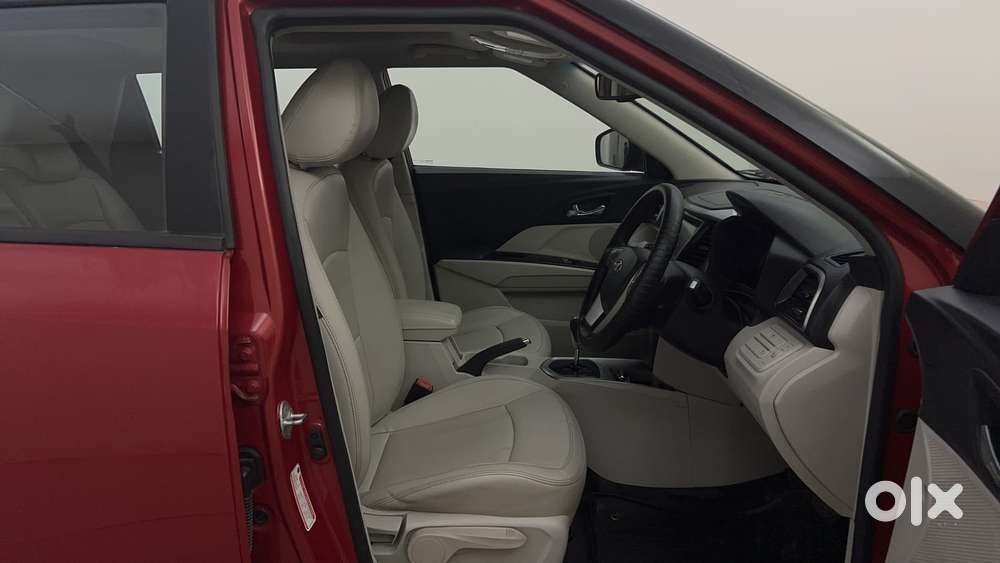 Mahindra Xuv300 W8 Amt Optional Diesel, 2019, Diesel