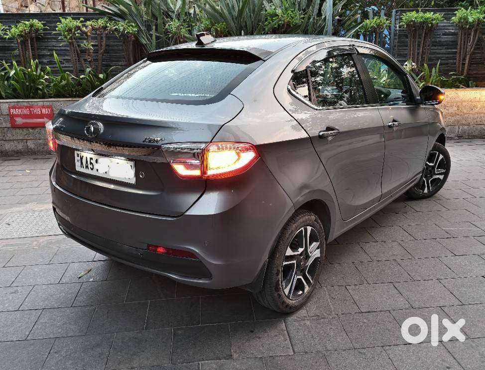 Tata Tigor Xza + (petrol :amt :top-end)