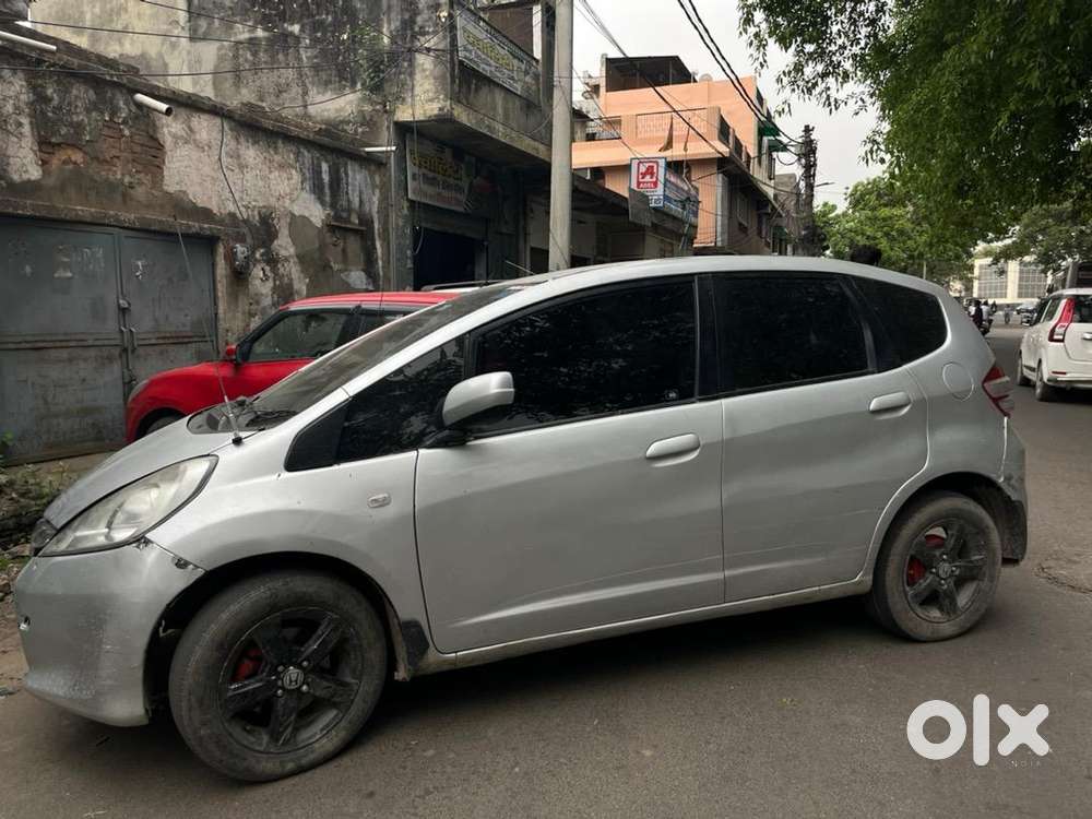 Honda Jazz 2012 Petrol 118000 Km Driven