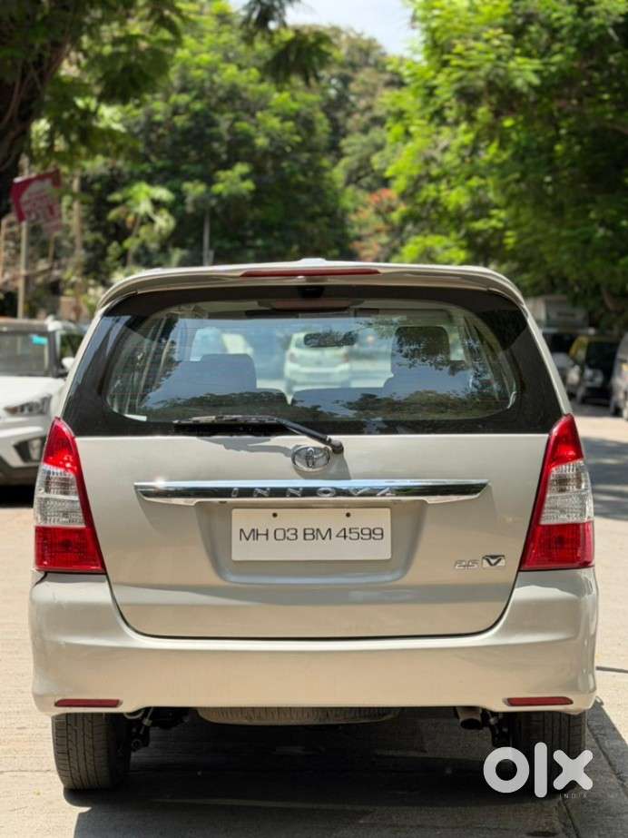 Toyota Innova 2.5 V 8 Str, 2013, Diesel