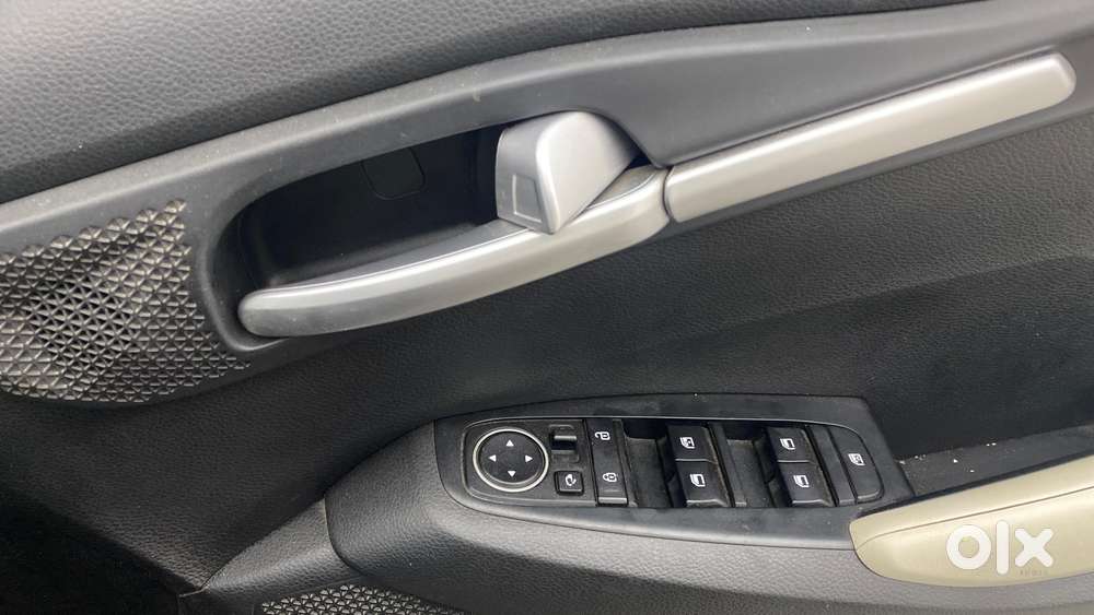 Kia Seltos Htk Plus G, 2022, Petrol