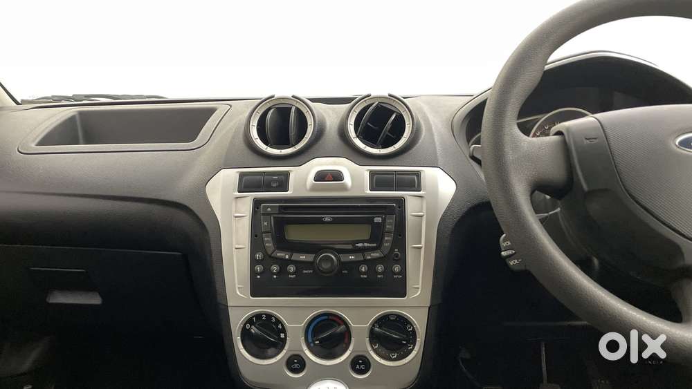 Ford Figo 2010-2012 Petrol Zxi, 2013, Petrol