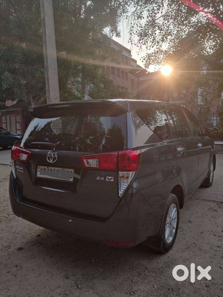Toyota Innova Crysta 2.4 V, 2018, Diesel