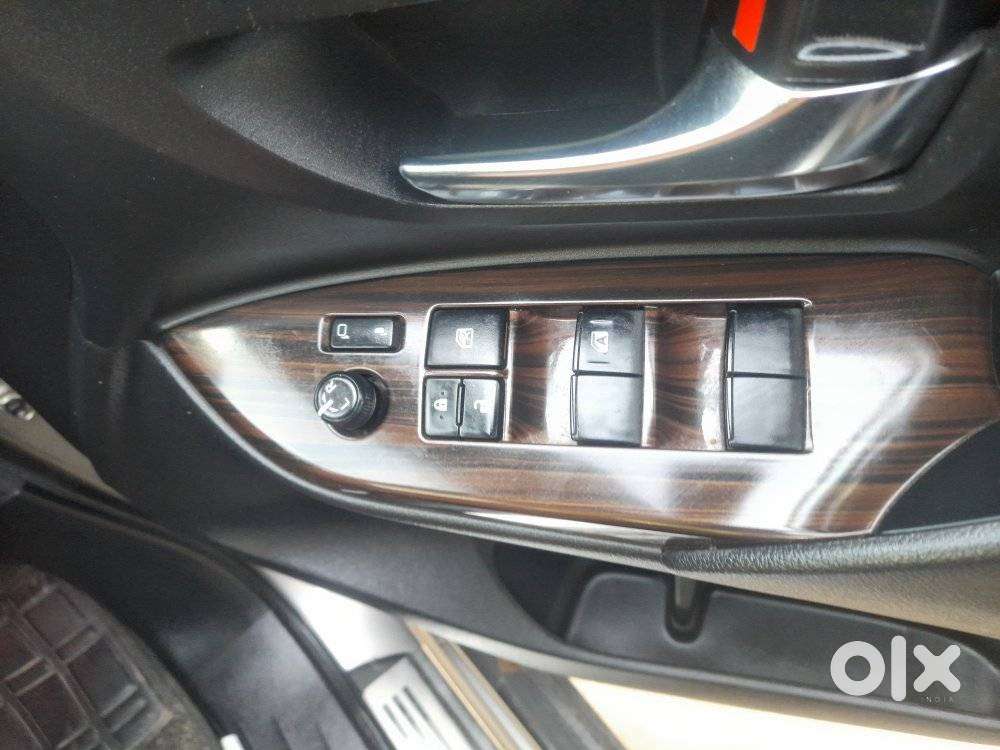 Toyota Innova Crysta [2020-ongoing] 2.4 Gx 7 Str, 2020, Diesel