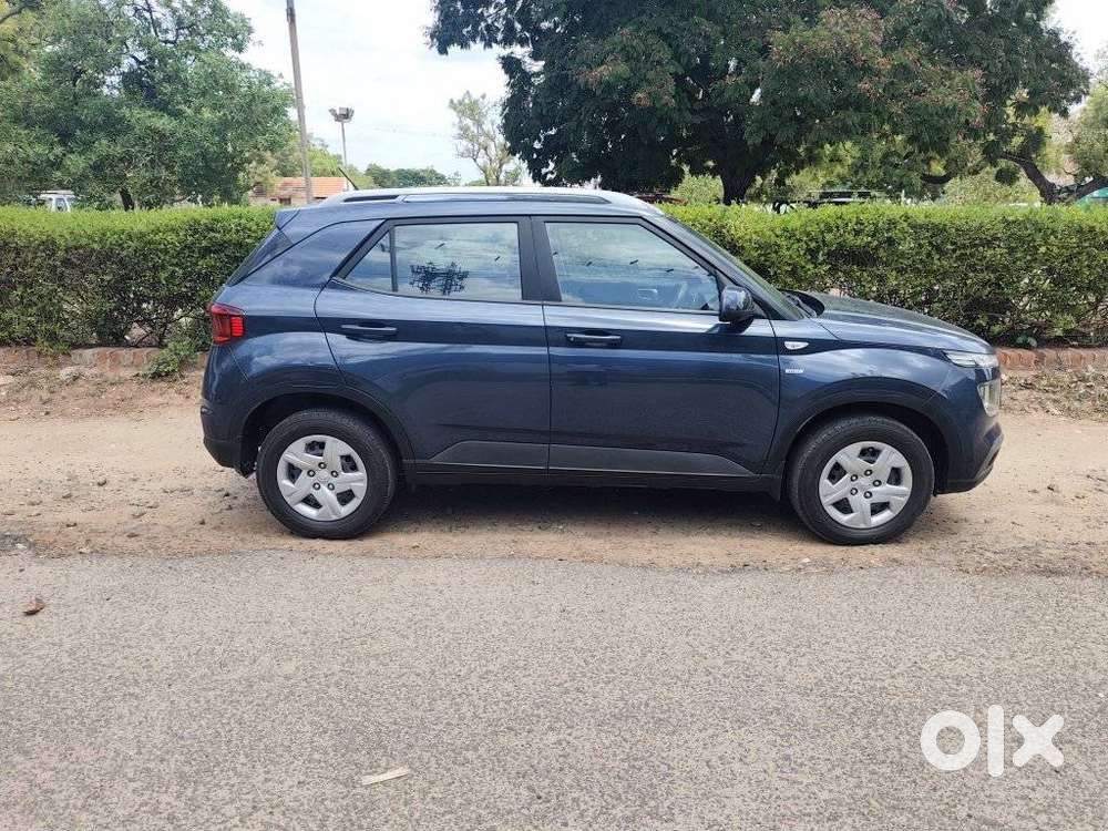 Hyundai Venue 1.0 S (o) Turbo Dct, 2020, Petrol