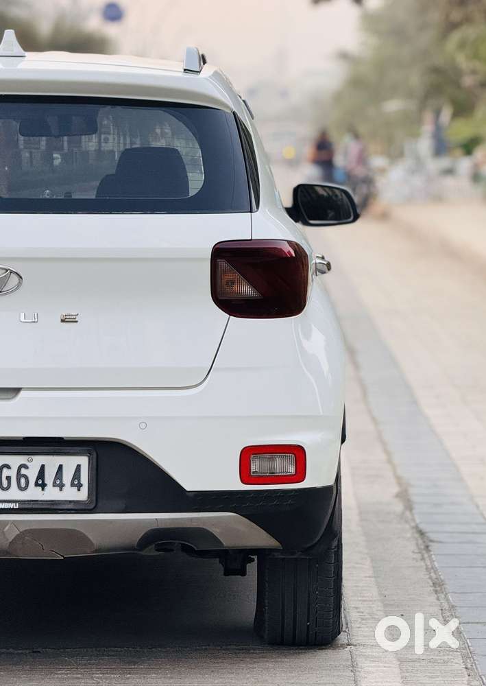 Hyundai Venue Sx (o) Mt 1.5 Diesel, 2019, Diesel