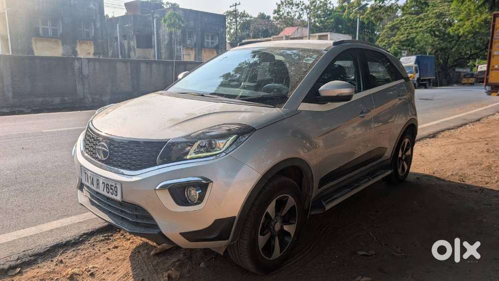 Tata Nexon 1.2 Revotron Xza Plus, 2018, Petrol
