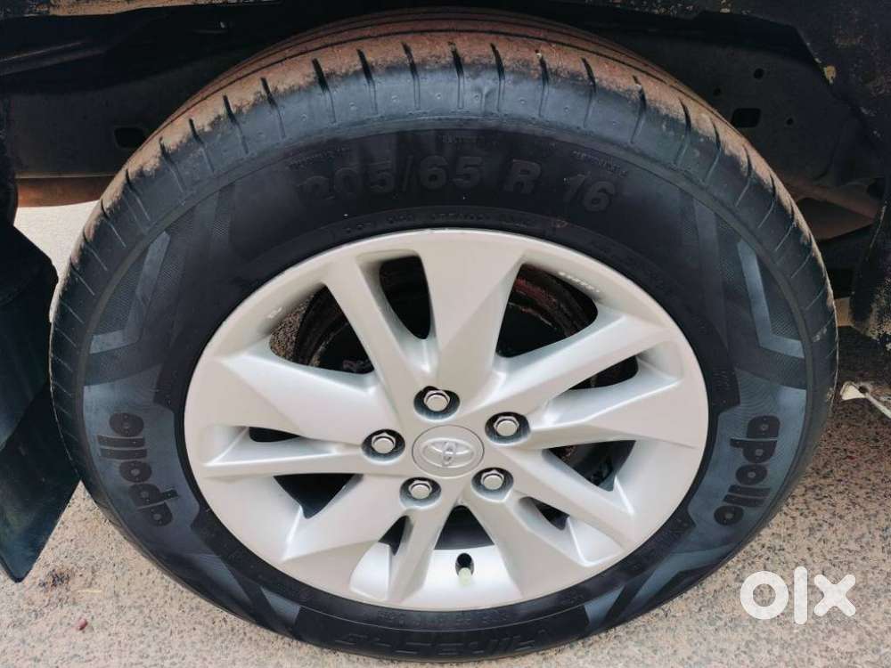 Toyota Innova Crysta 2.4 V 8 Str, 2020, Diesel