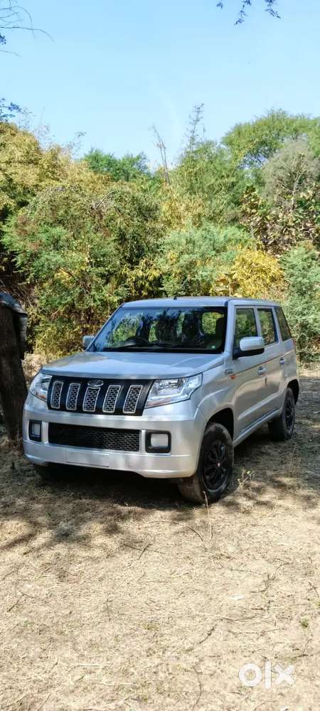Mahindra Tuv 300 2016 Diesel 51000 Km Driven