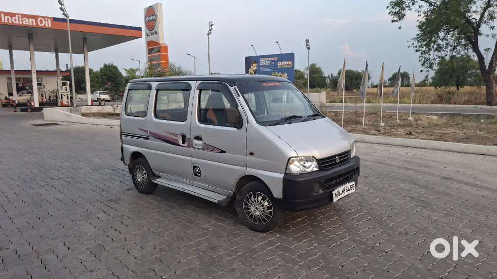 Maruti Suzuki Eeco 2016
