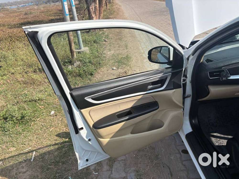 Honda Amaze 2023 Petrol 26650 Km Driven