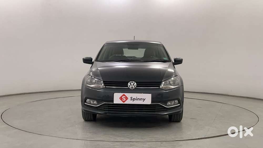 Volkswagen Polo Petrol Highline 1.2l, 2015, Petrol