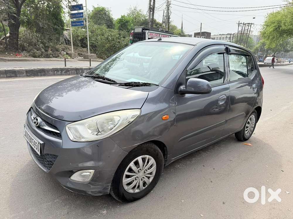 Hyundai I10 2015 Petrol 74000 Km Driven